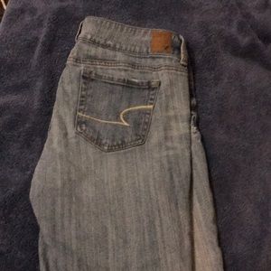 American eagle capri